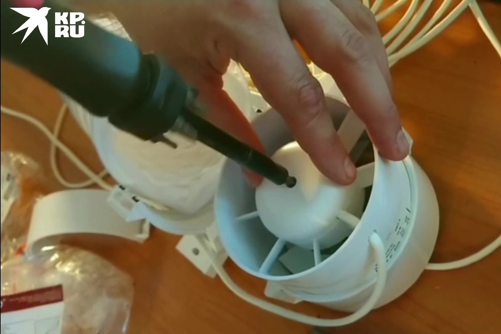 Как сделать портативный вентилятор своими руками